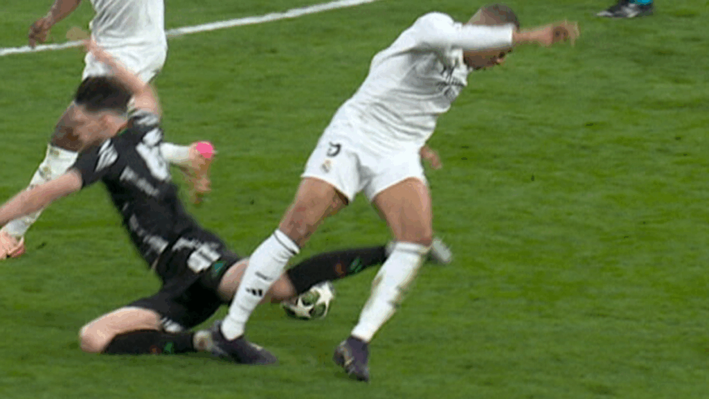 Kylian Mbappé Real Madid xabi Alonso