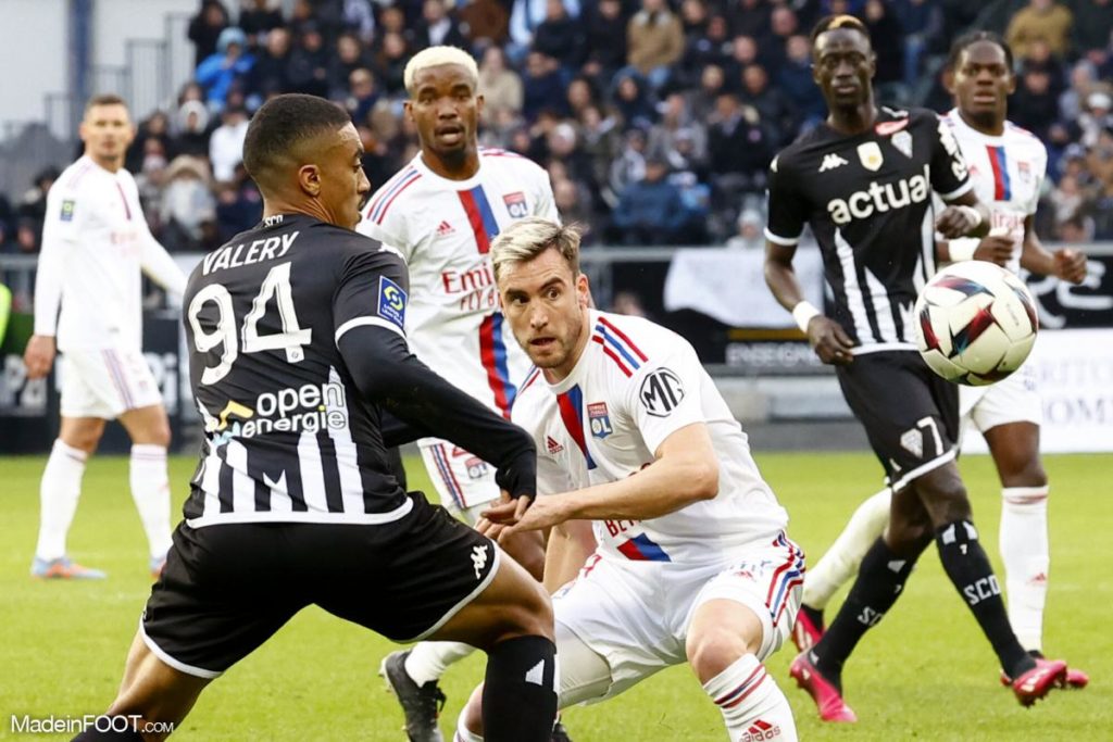 Lyon vs Angers