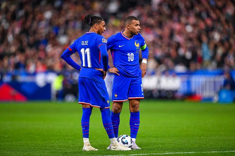 Real Madrid, Olise séduit par l’idée de rejouer avec Kylian Mbappé