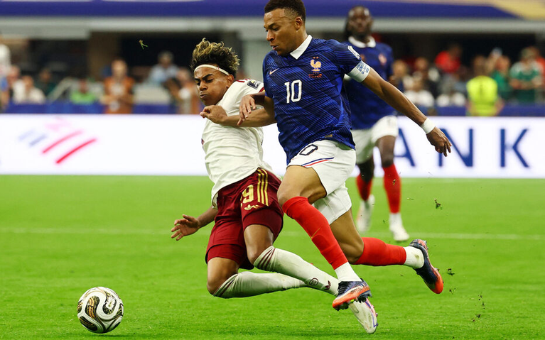 Ballon d’Or 2026 : Yamal ignore Dembélé, Rodri et Olise pour ne viser que Mbappé